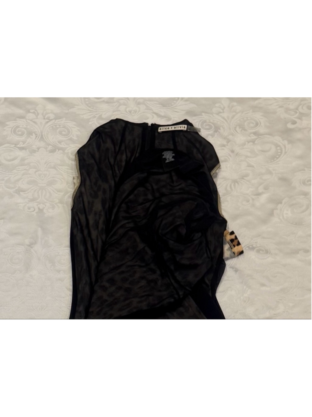 Alice + Olivia Delora Leopard Mock Neck Midi Dress 0 - Picture 8 of 9